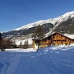 Aparthotel Les Alpages De Val Cenis 4*